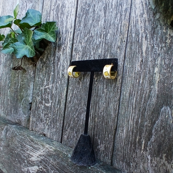 🍋Madewell 🍋Beautiful Enameled Lemon🍋 Huggie Post Earring - Picture 6 of 10